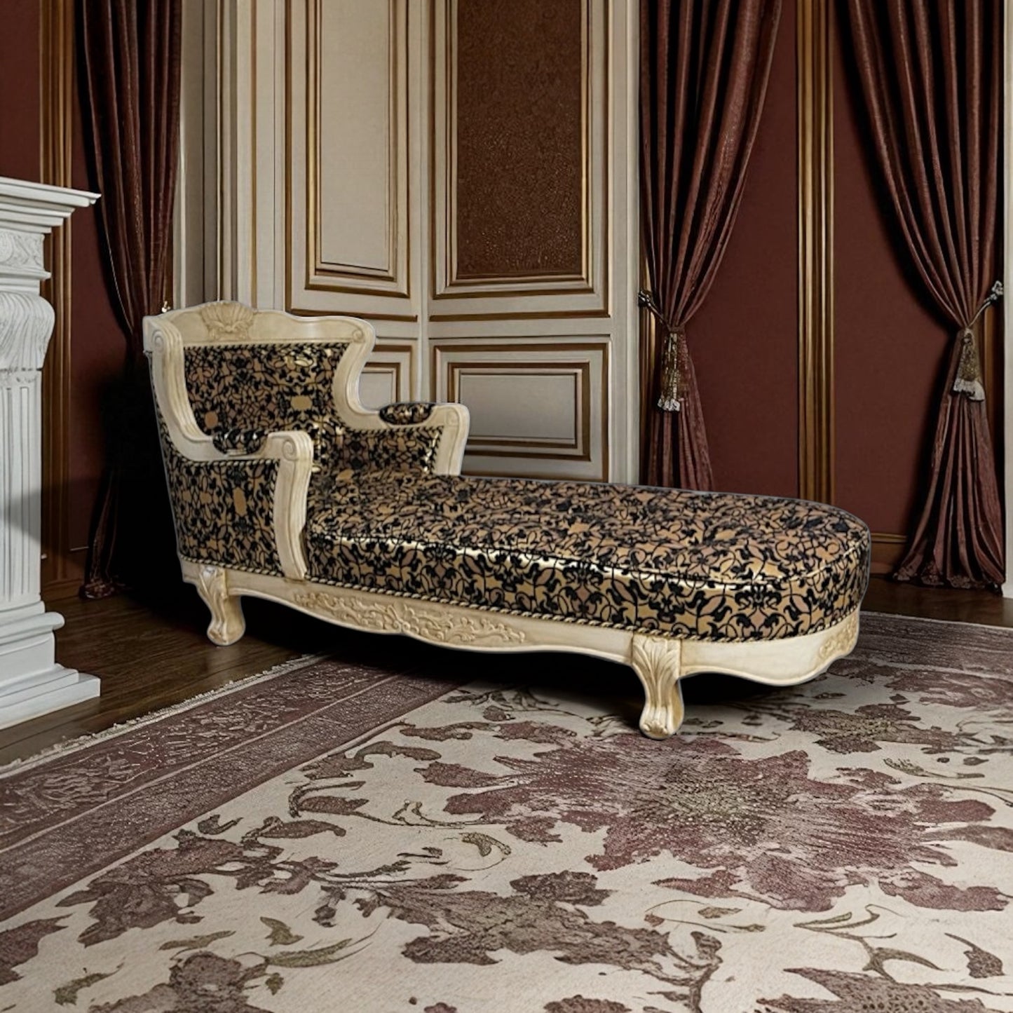 Diva-Chaiselongue: Salonliege im Louis-Stil – Hell Finish mit Goldfaden-Bezug