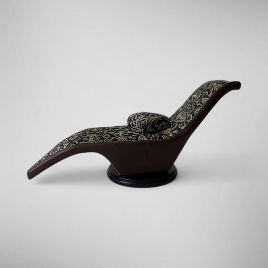 Drehbare Luxus-Chaiselongue 360° – Schwarz-Gold Brokat