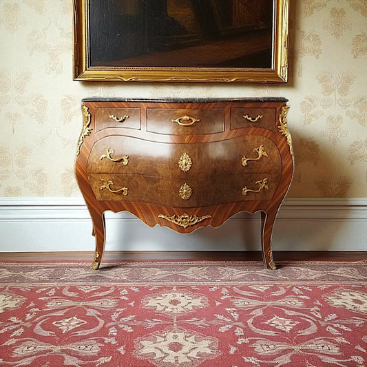 Bezaubernde Barock Kommode - Massivholz, Intarsien & Bronze-Details vergoldet – Elegant & Handgefertigt
