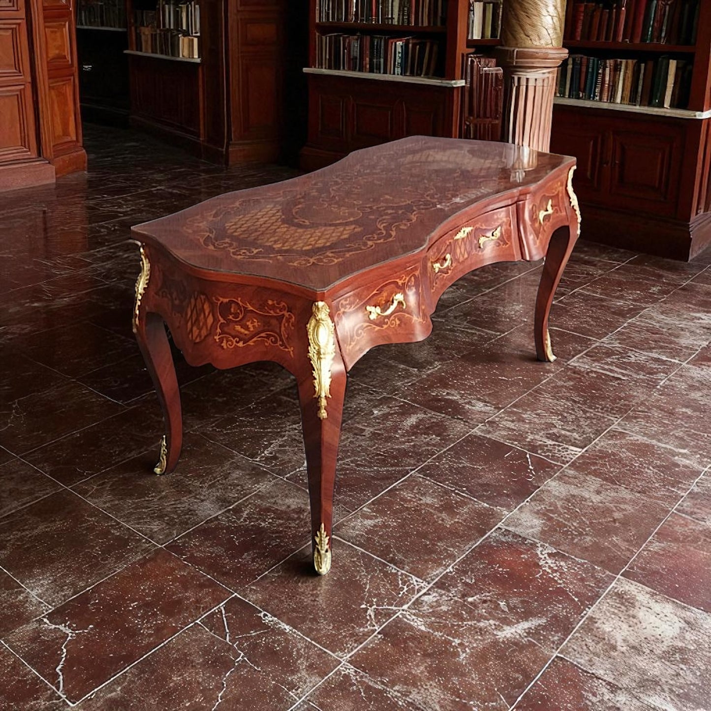 Louis XV Schreibtisch – Intarsien, Massivholz