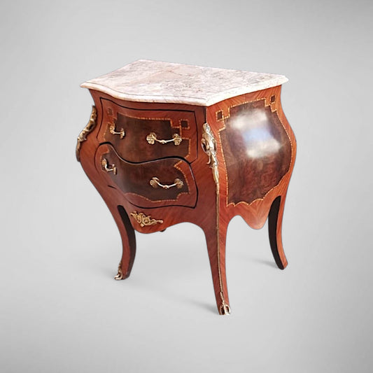 Kunstvolle Barock Kommode - Massivholz, Intarsien & Gold-Details – Stilistisch & Handgefertigt